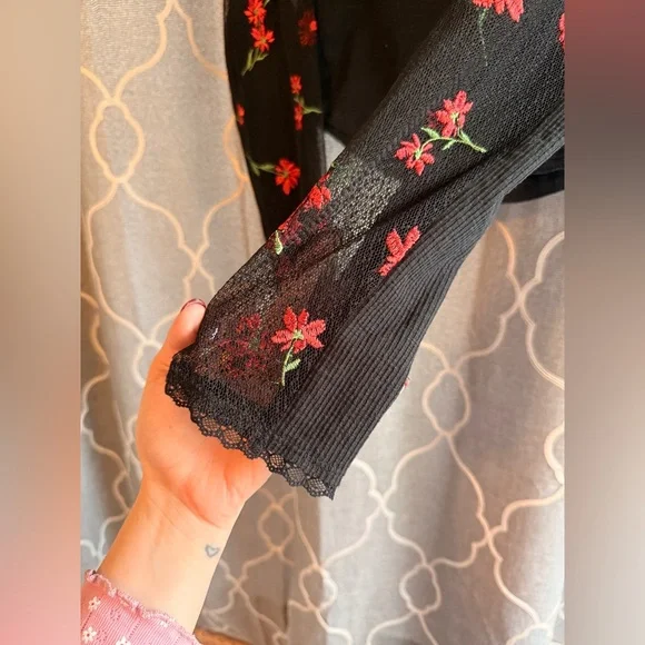 Free people lace long sleeve top - Picture 5 of 8